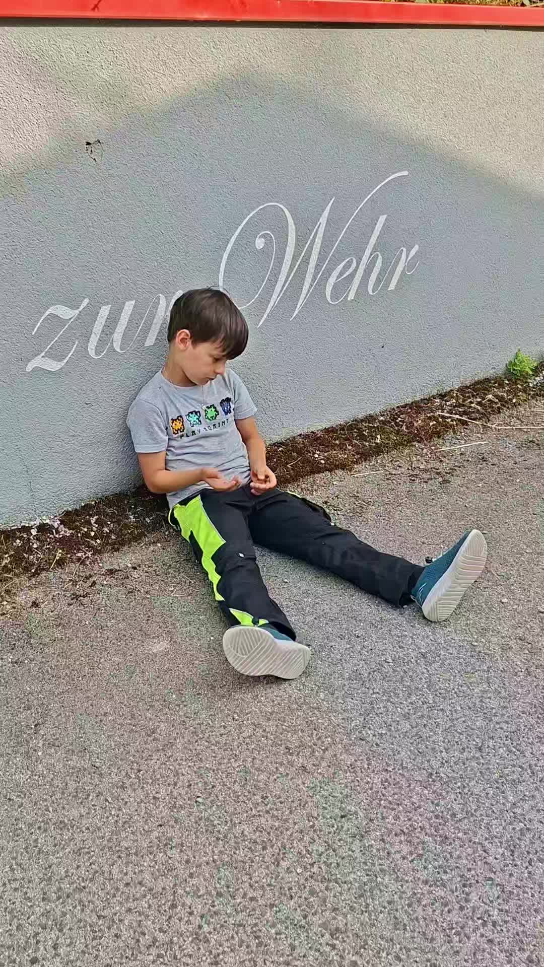 @Freiw.Feuerwehr Neuhaus/Tr.