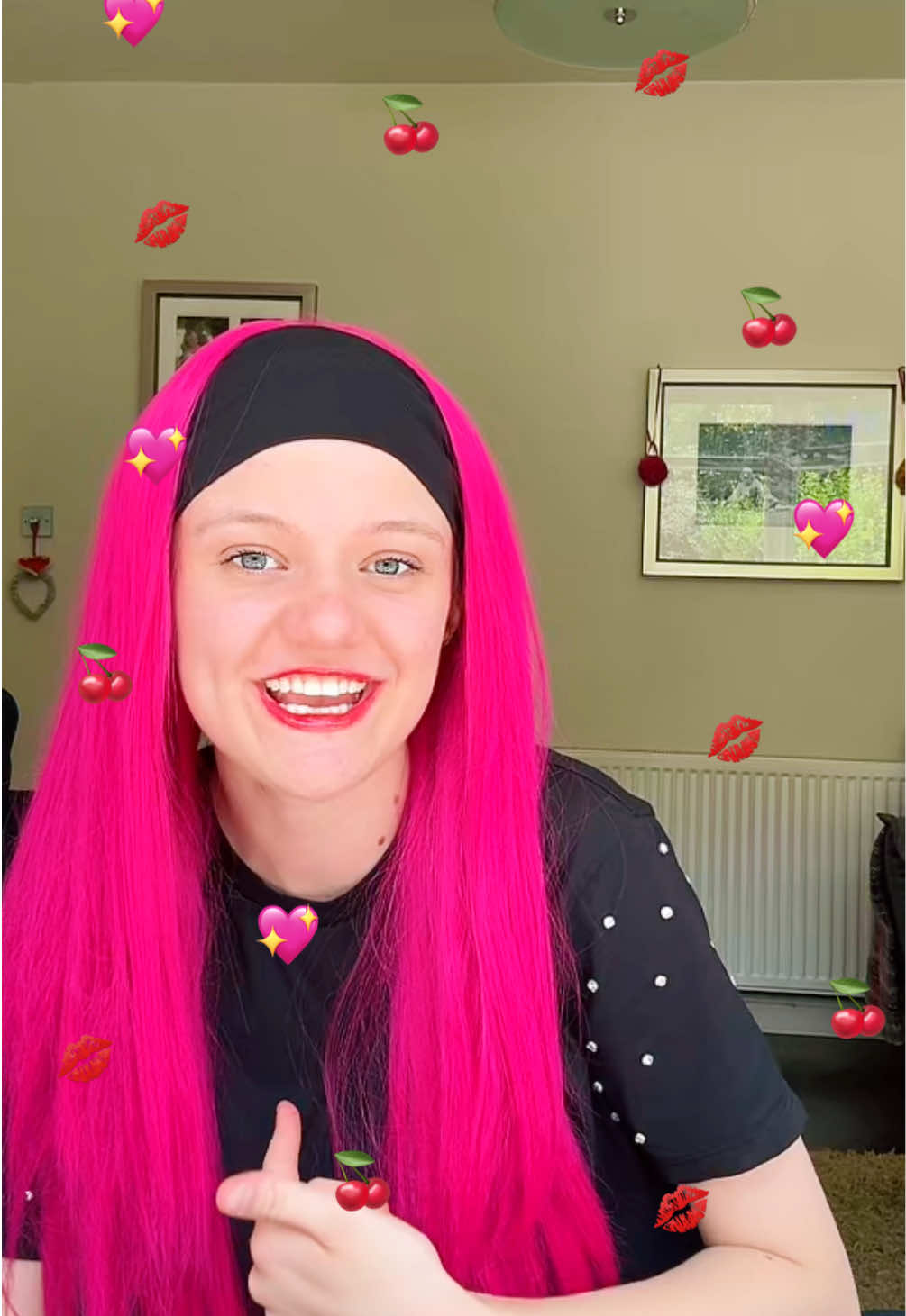 @Anna🍒🌈💖