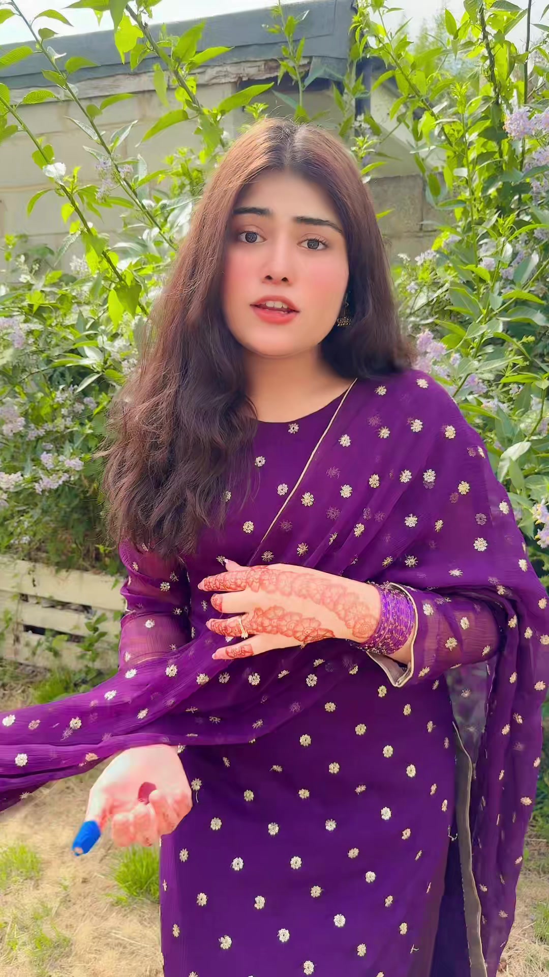 @LARAIB