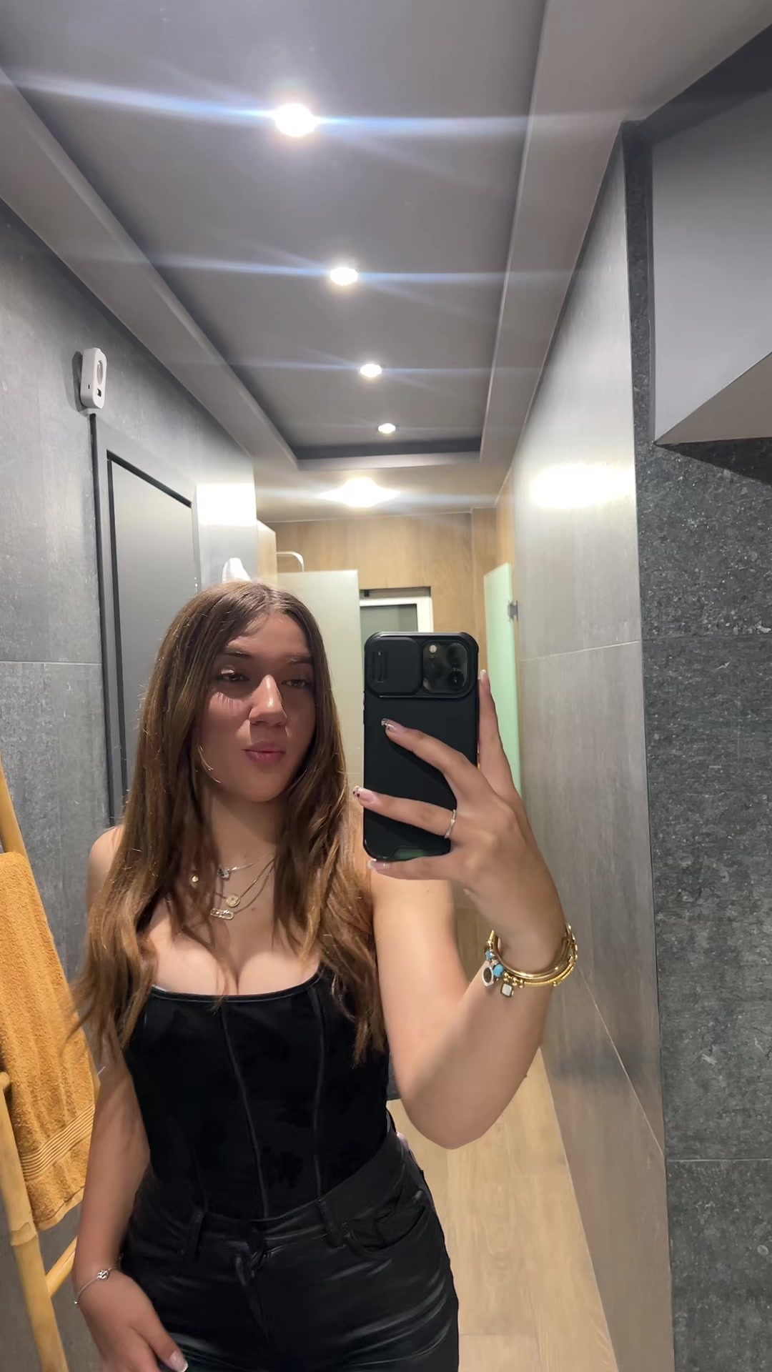@&euml;ĺ&euml;&ntilde;&aelig;🌺