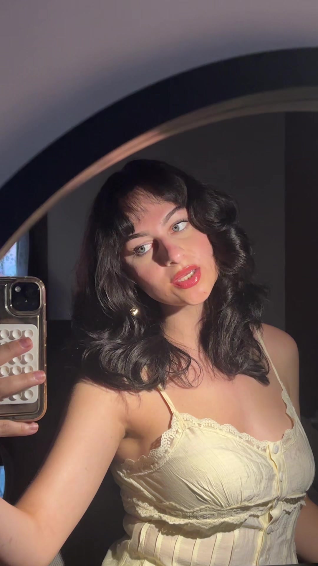 @chrysa