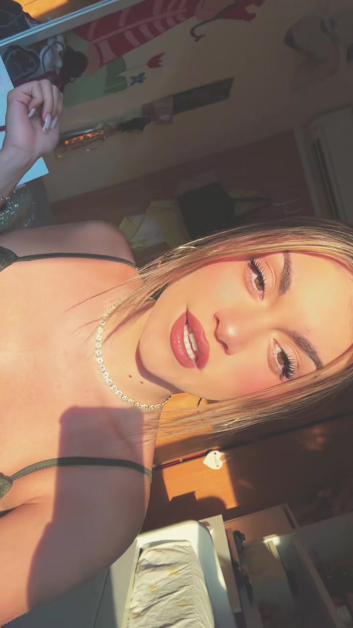 @eleenna.snchzz 💋