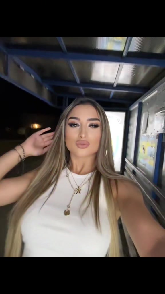 @Kreatza Claudia🖤