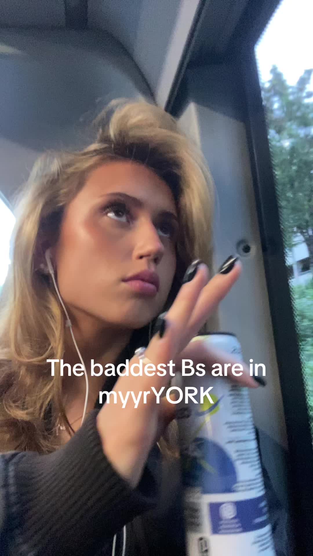 @maria