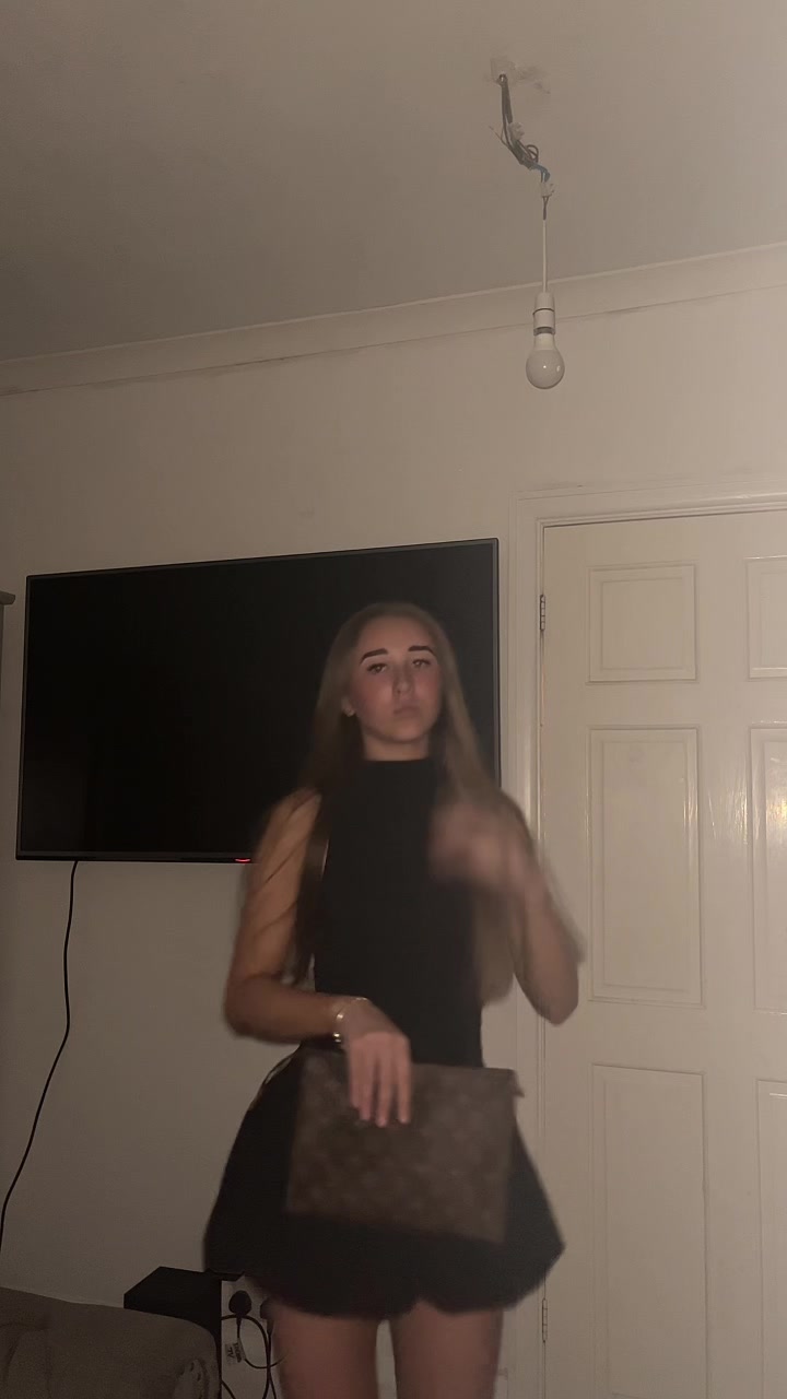@𝐋𝐨𝐢𝐬 👸🏽❤️