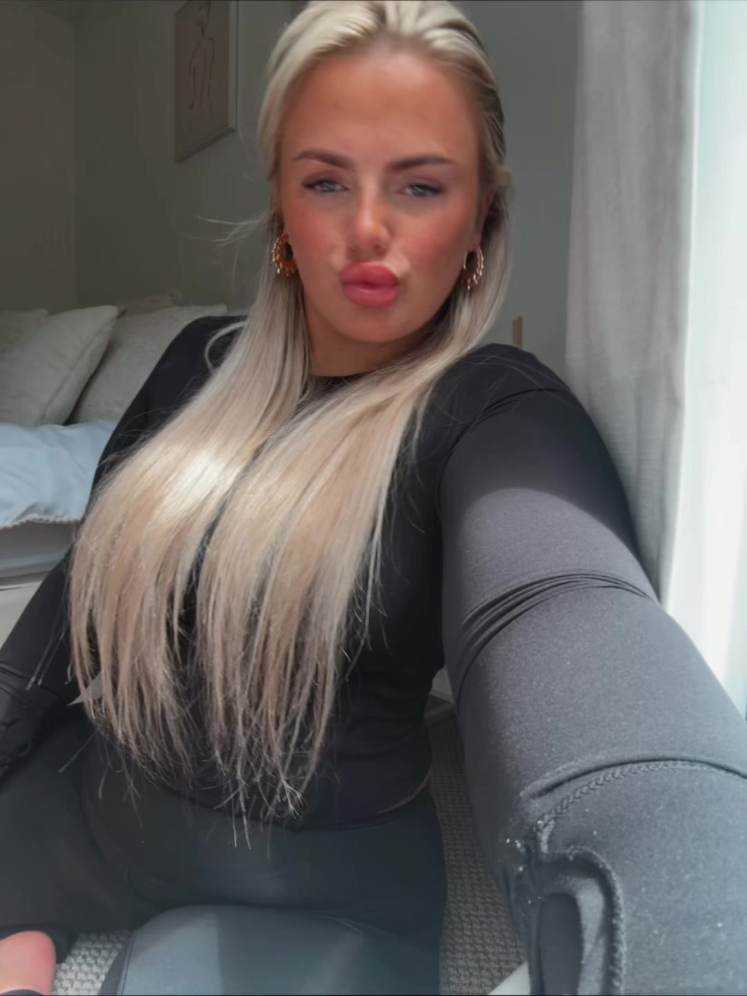 @V👸🏼