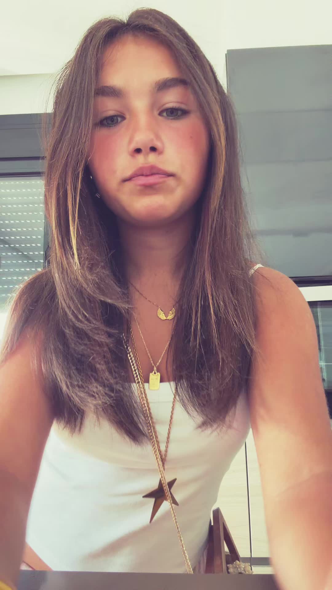 @yaniriski