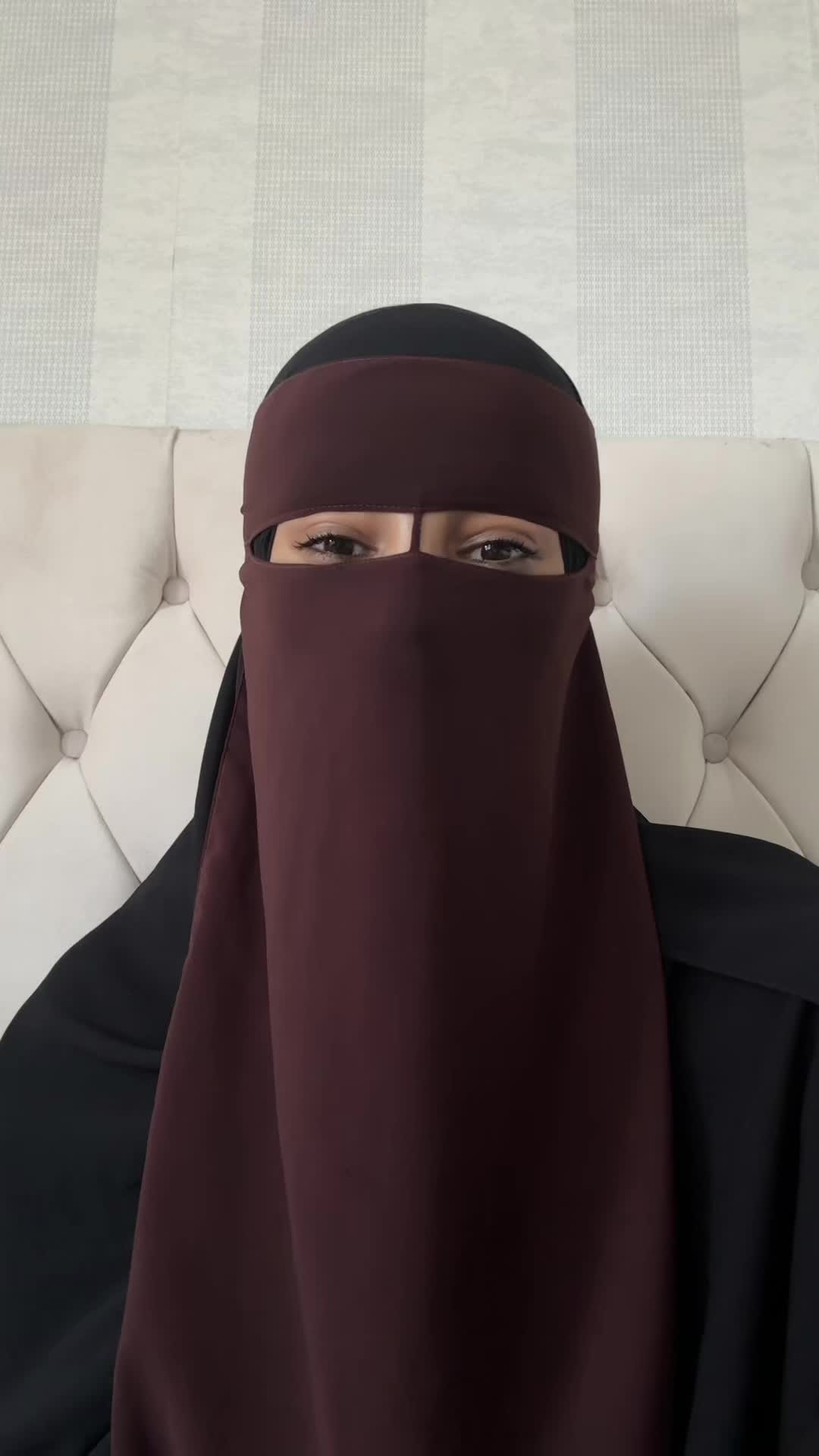 @س