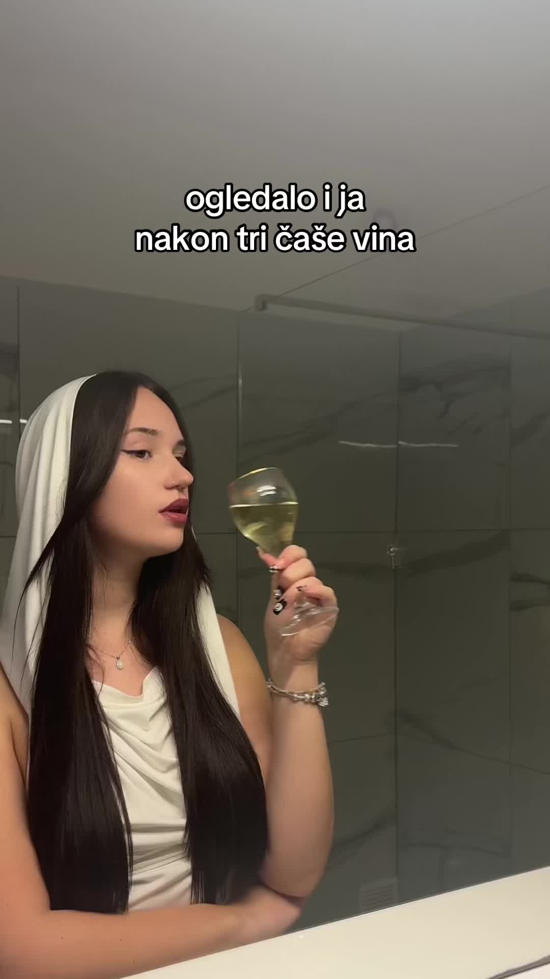 @niirvaanaa__