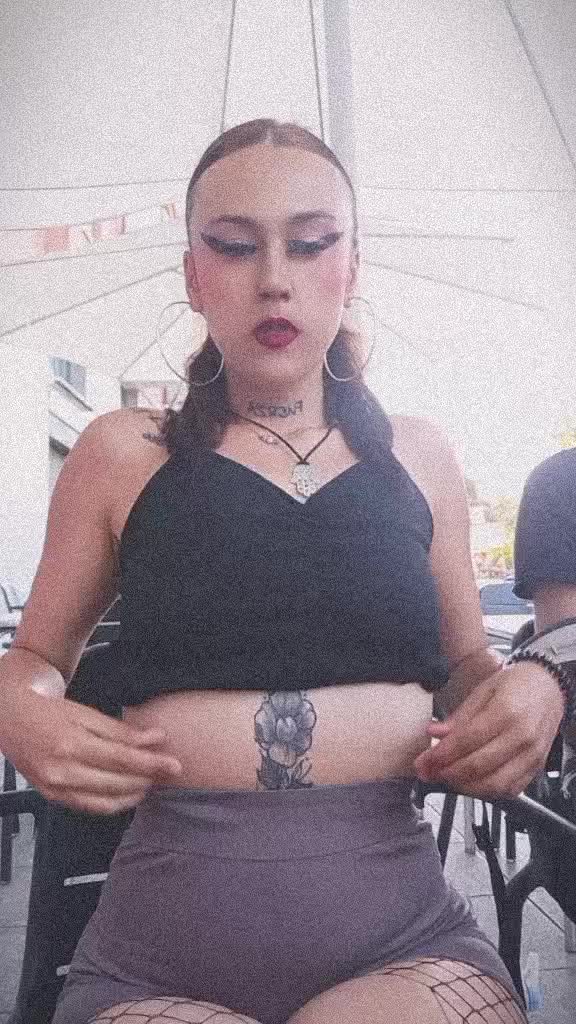 @laa_neenaloka