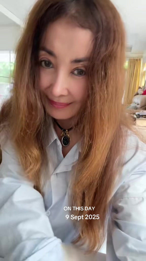 @Natalie🇹🇭🇬🇧