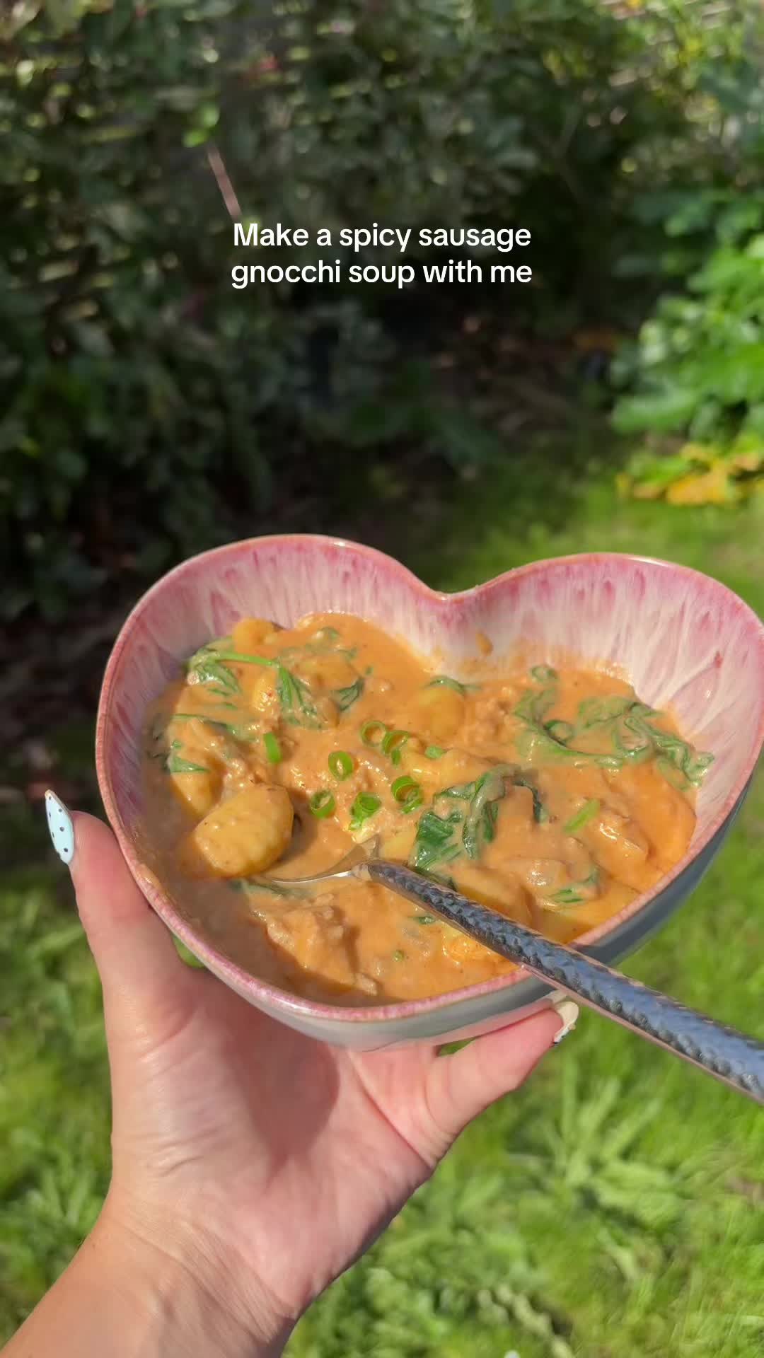 @Polly Frier | Content Creator
