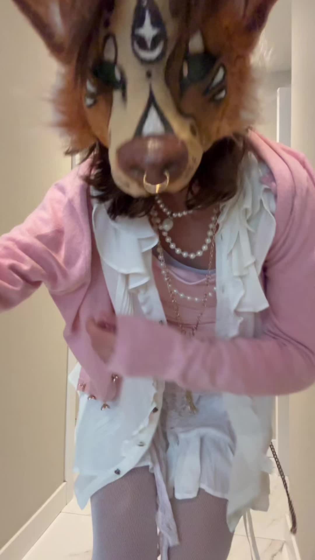 @๐. ๐๐๐ฆ๐จ๐ฌ โฑ ๊ฐ ใซใทใข ๊ฑ