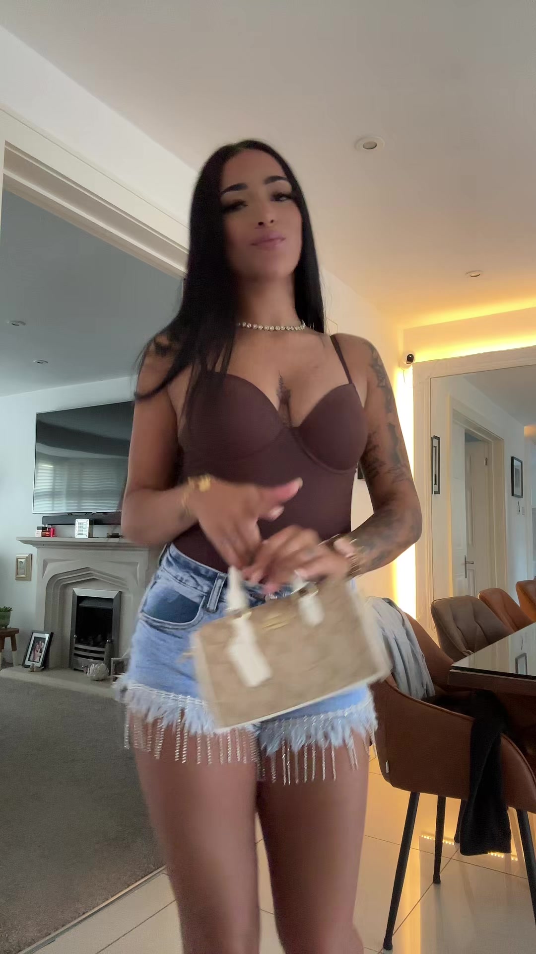 @👸🏽