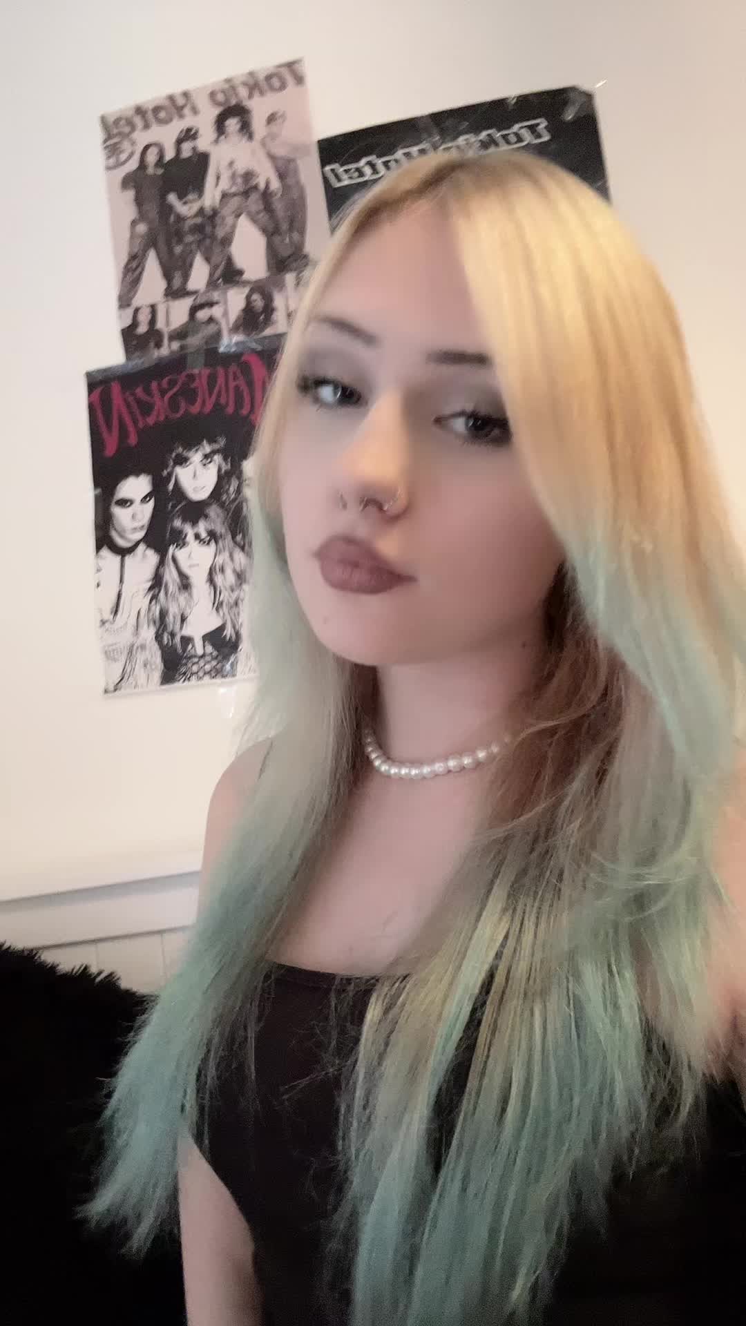 @𝐕丰