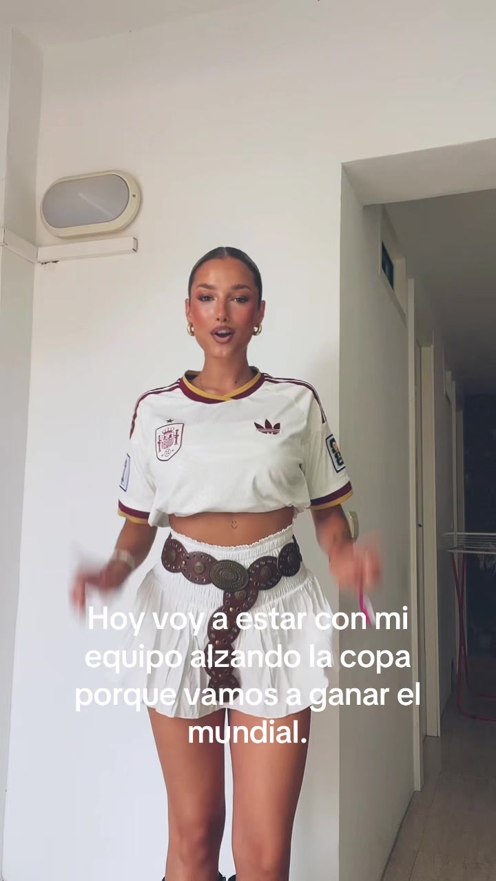 @jazminechata