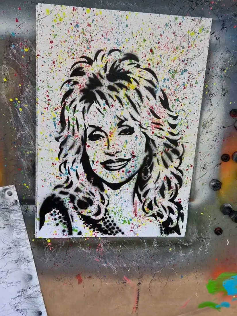 @Macho tornado spraypaint