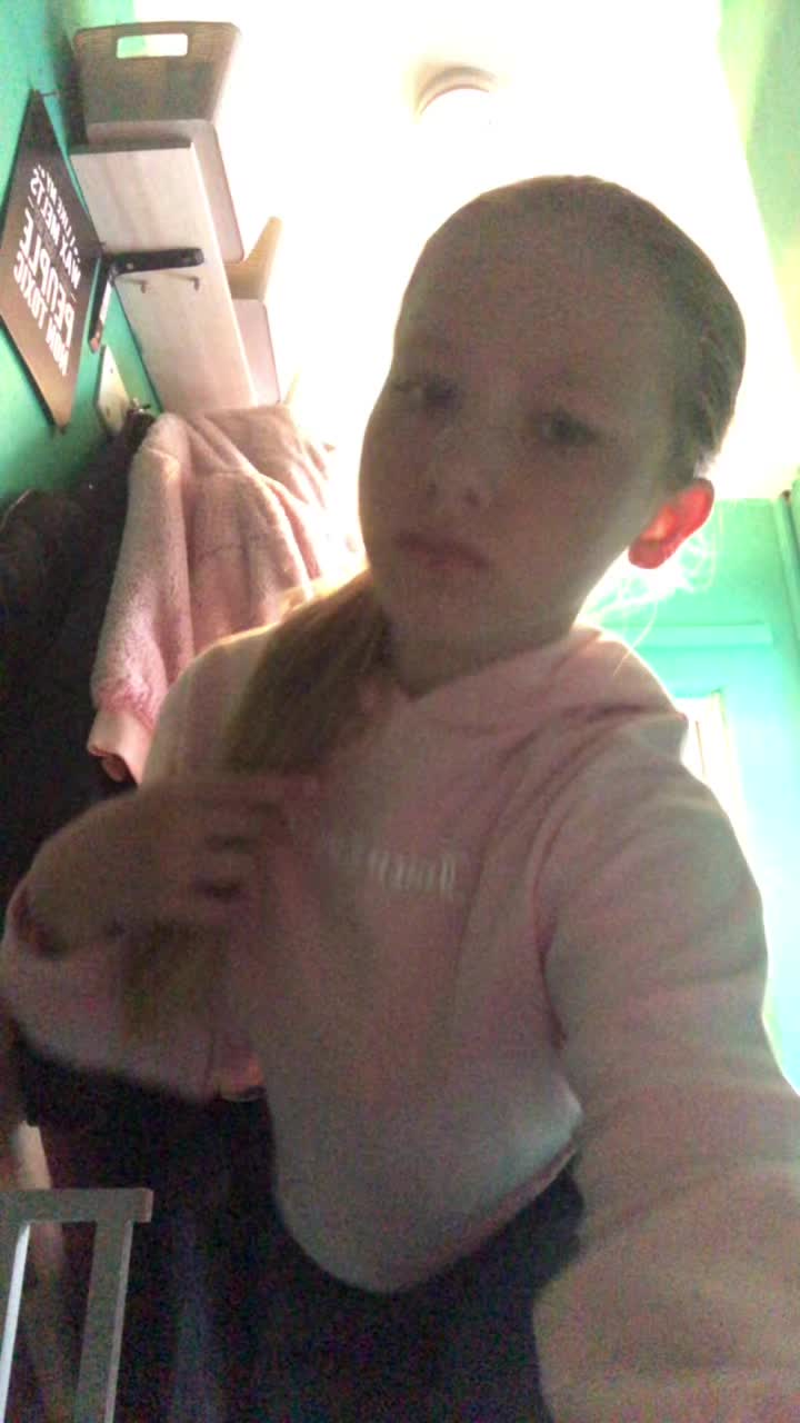 @CarlyHealing CADOO ❤️