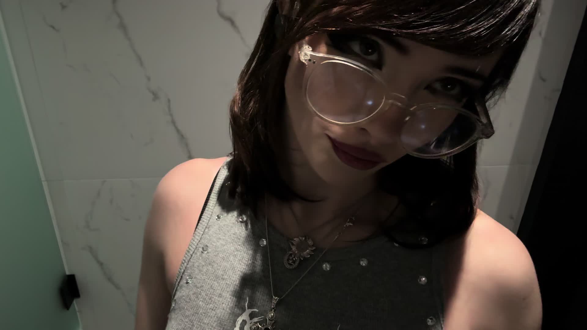 @sistervader