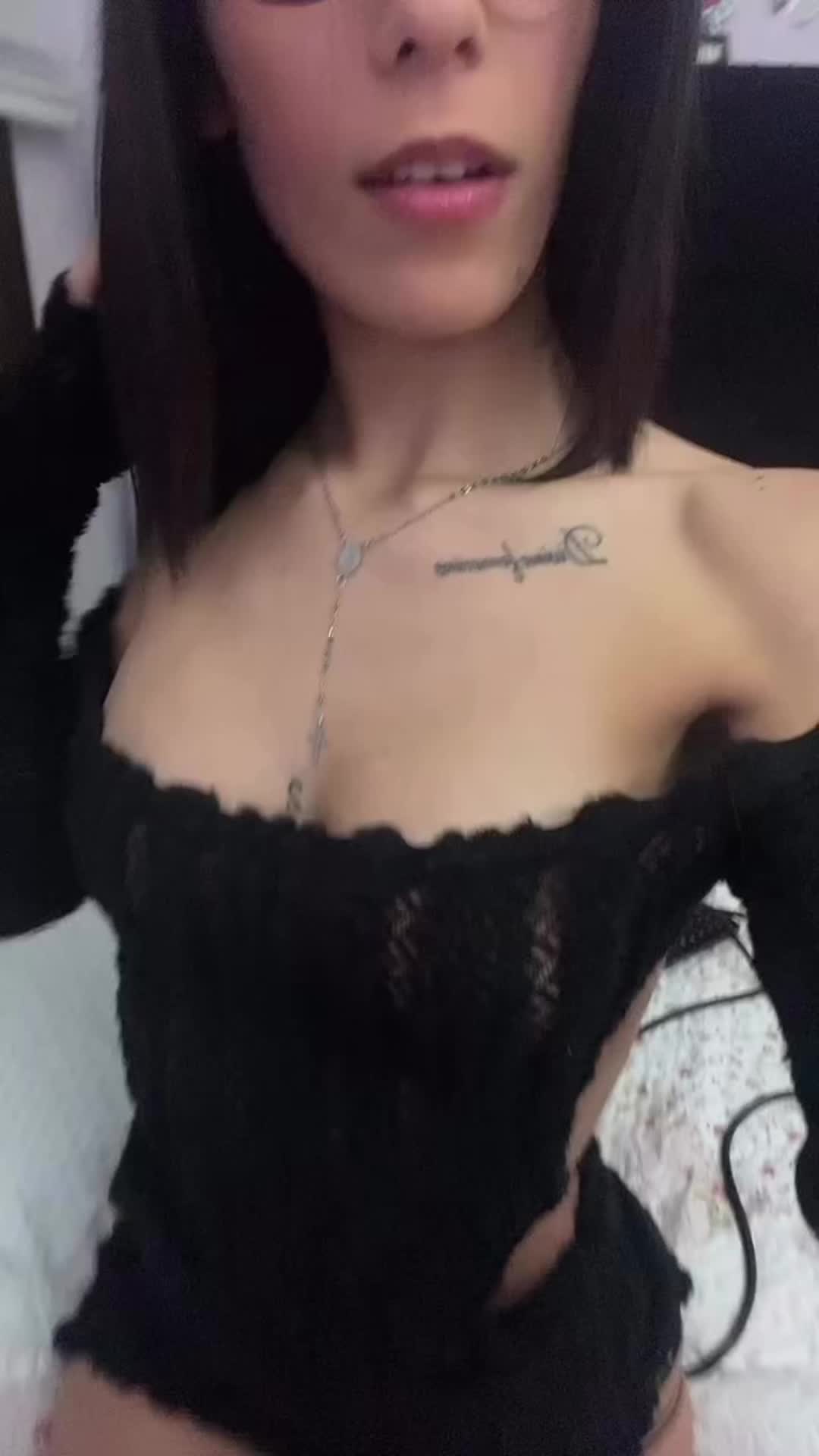 @️