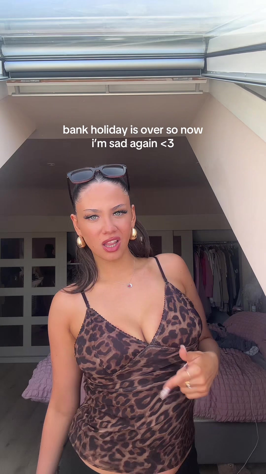 @naomibr0wn
