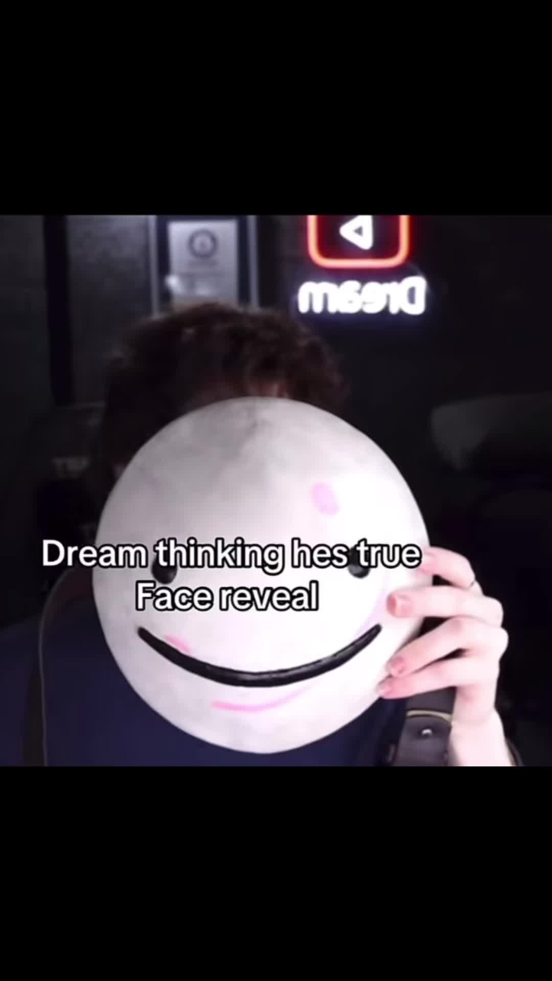 @โ
๐ป๐ผ๐๐โ๐ผ๐โ
