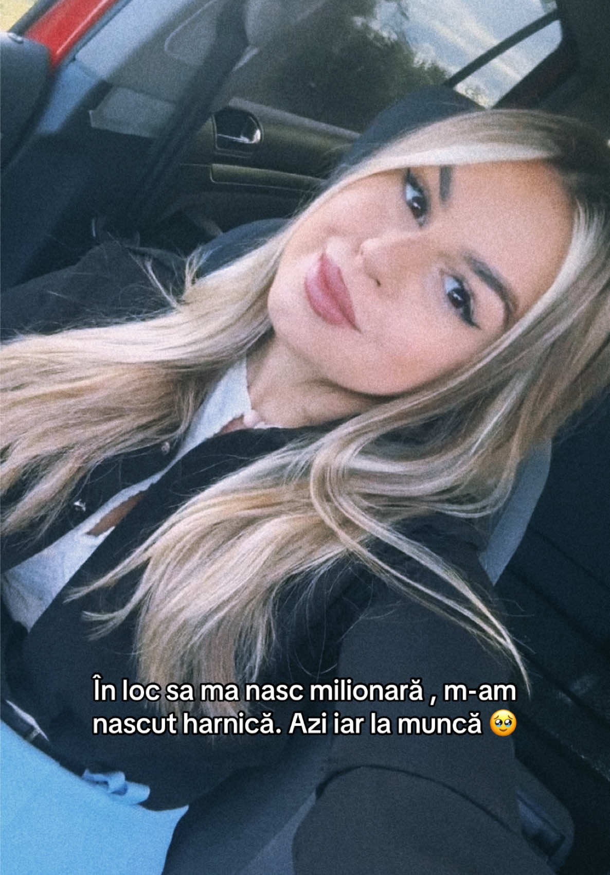 @Anna-Maria Manole
