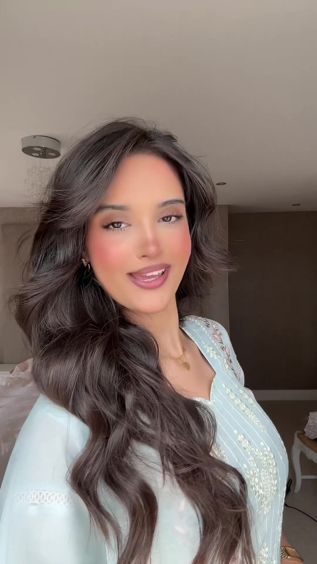 @_ishikadhaliwal_