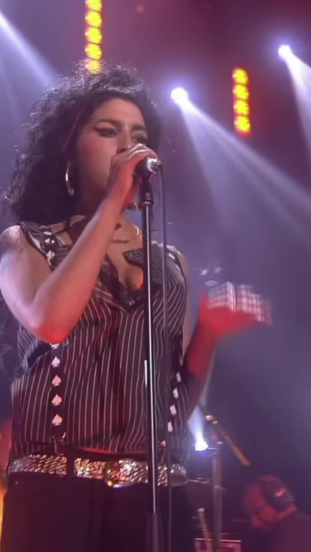 @Amy Jade Winehouse