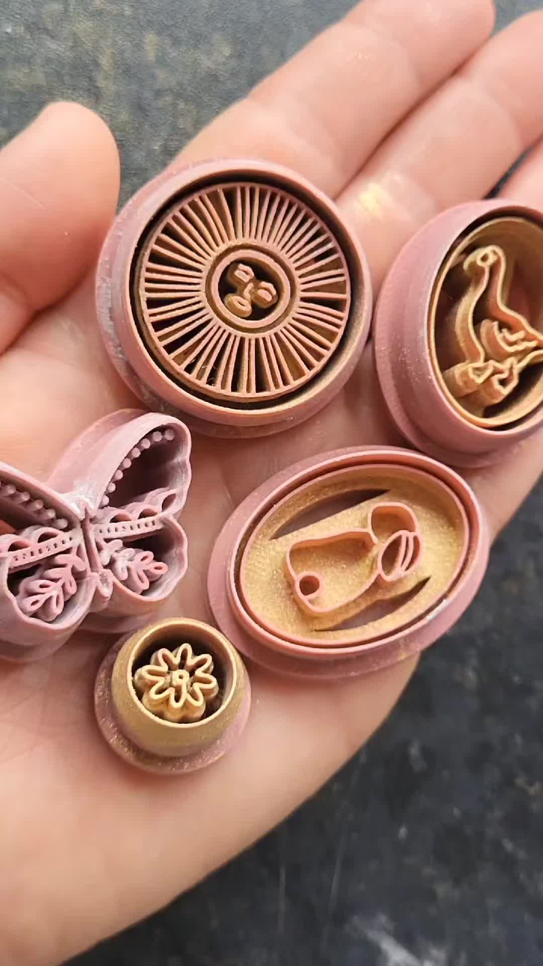 @Meggie Moos Creations