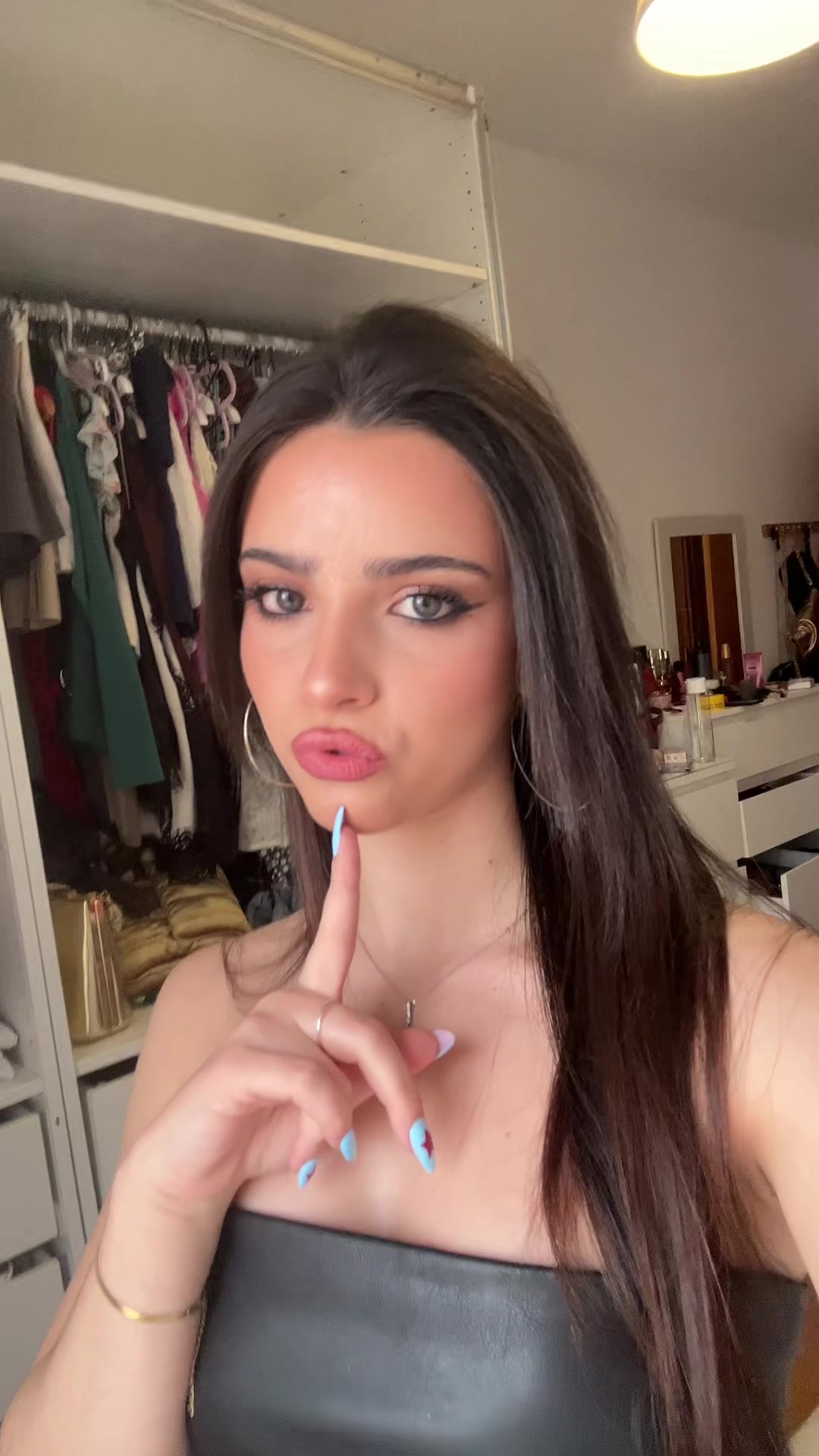 @VERÓNICA BELLO