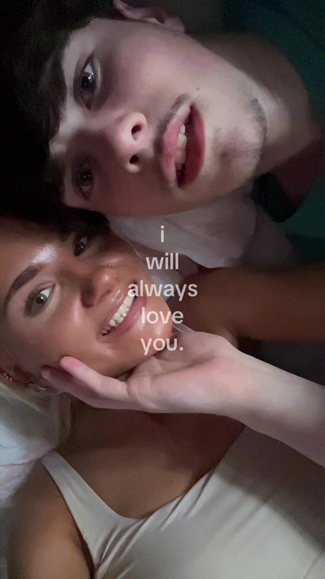 @𝘔𝘢𝘤𝘪𝘦🍒📸⚡️