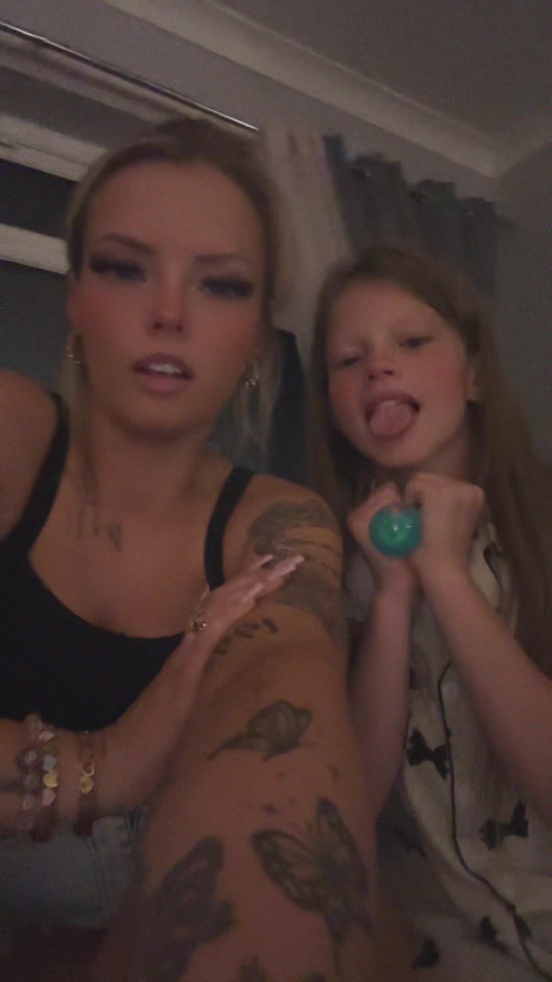 @JustyneeCharlieeXOXO