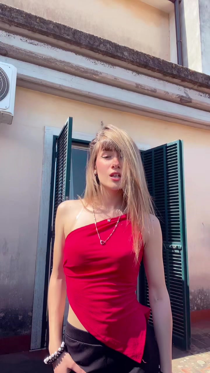 @zizi🌟