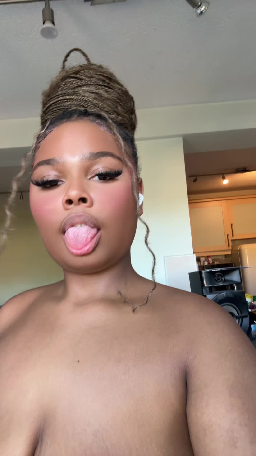 @secret.nai