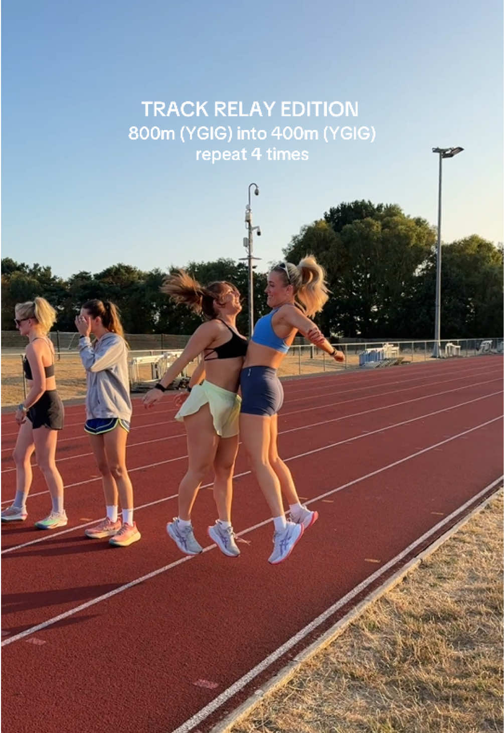 @ABI & AMY | FITNESS ⚡️