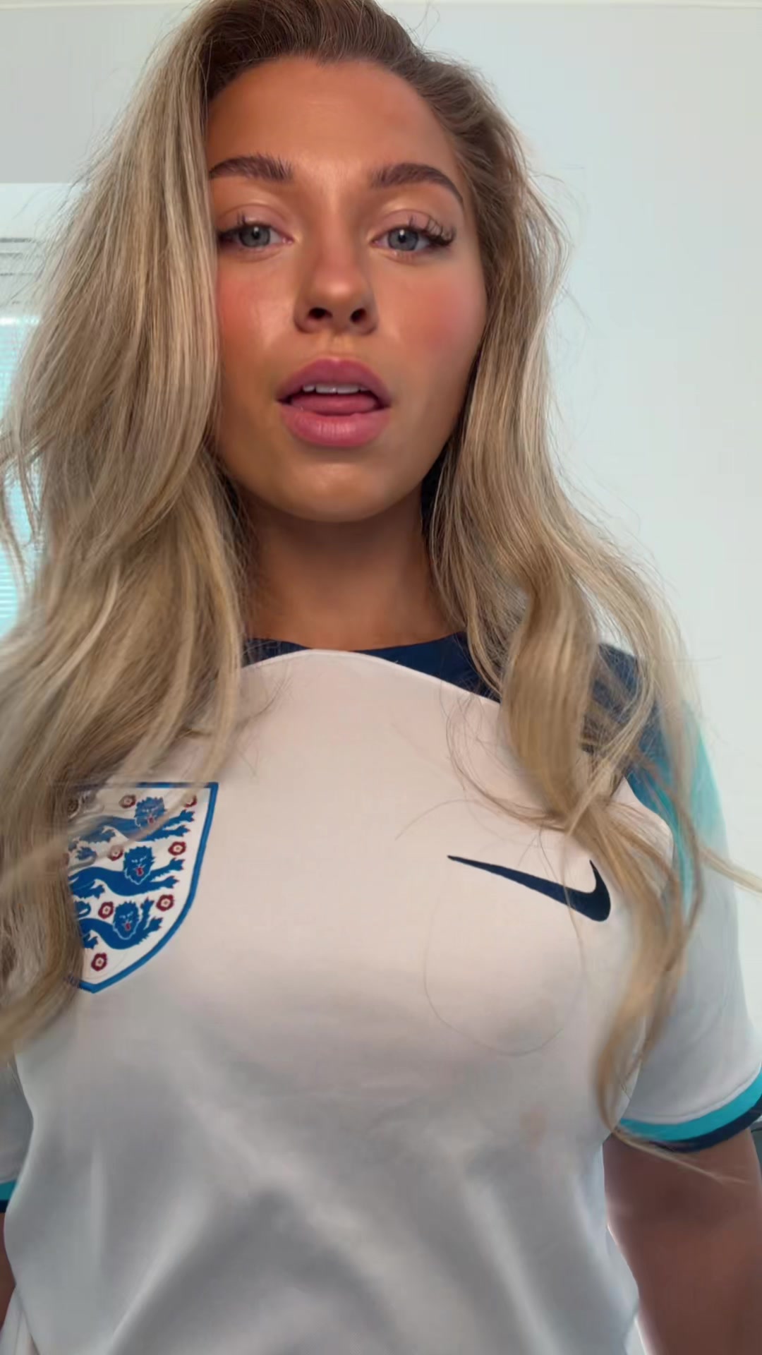 @Ellalxox