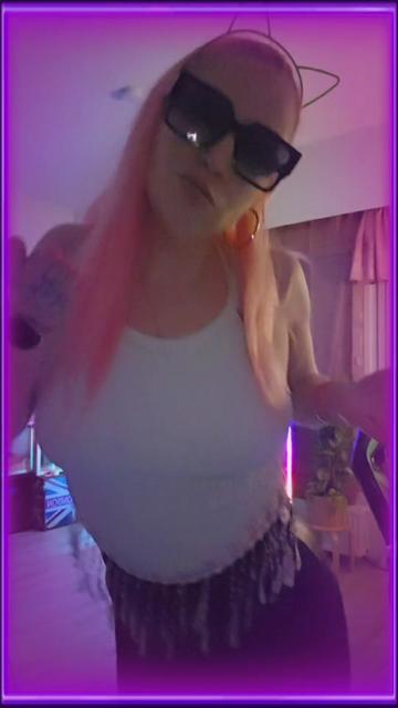 @Miiuska