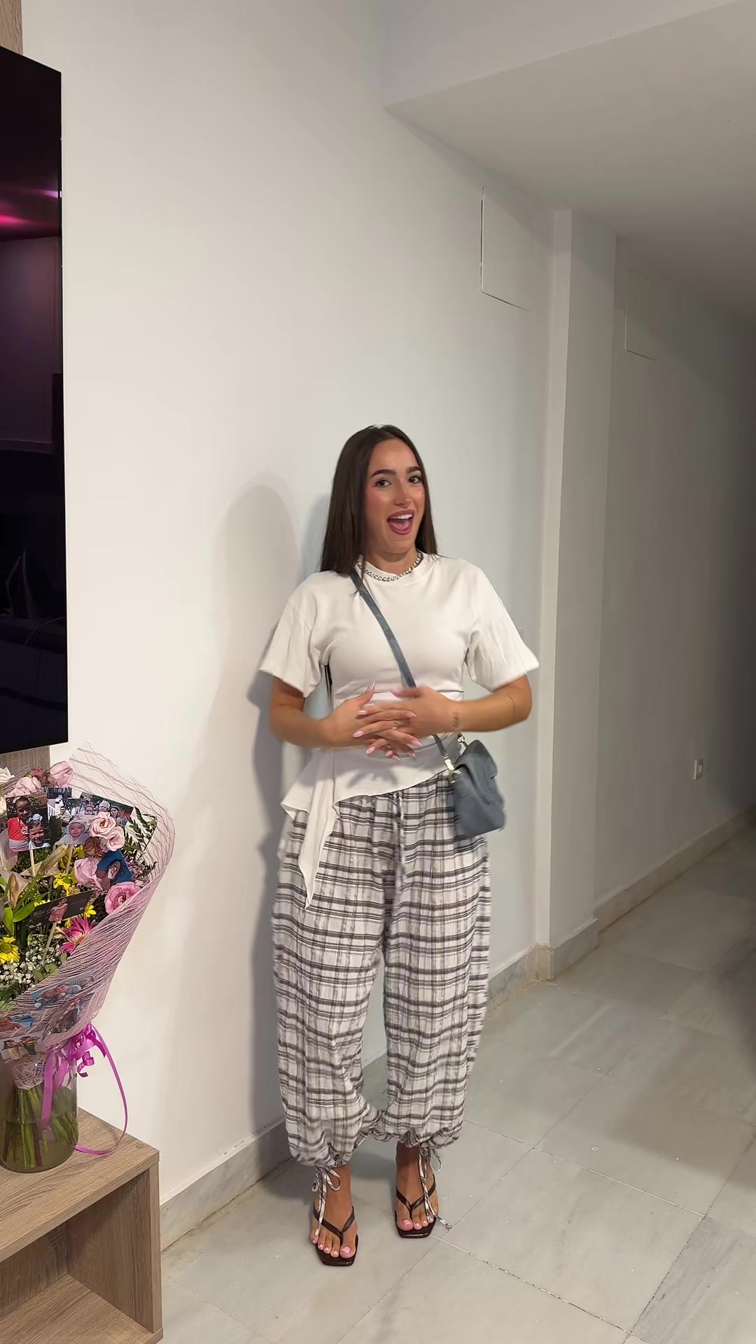 @Angela