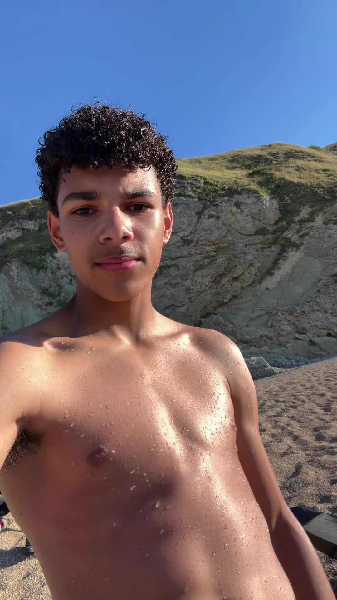 @levixcampbell1