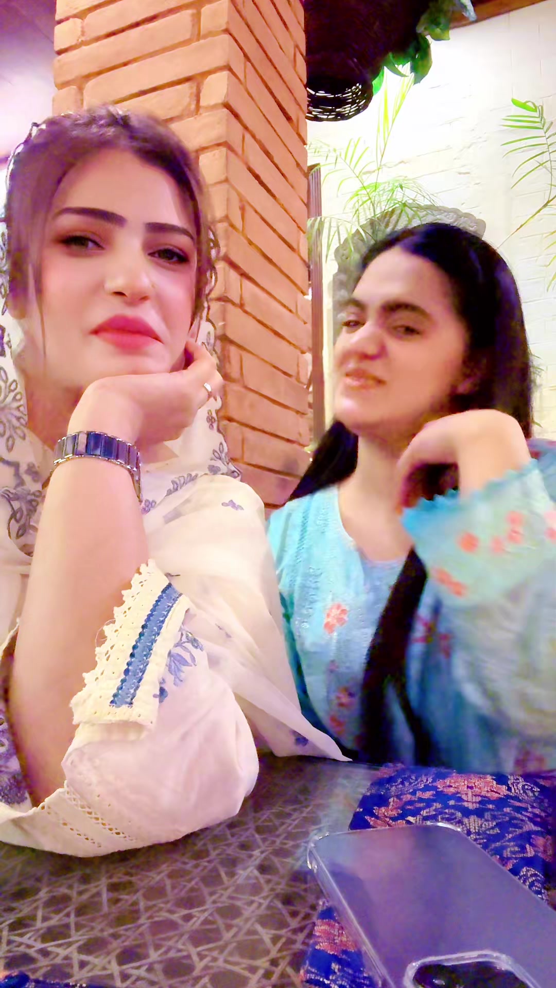 @PhuphooSyapa