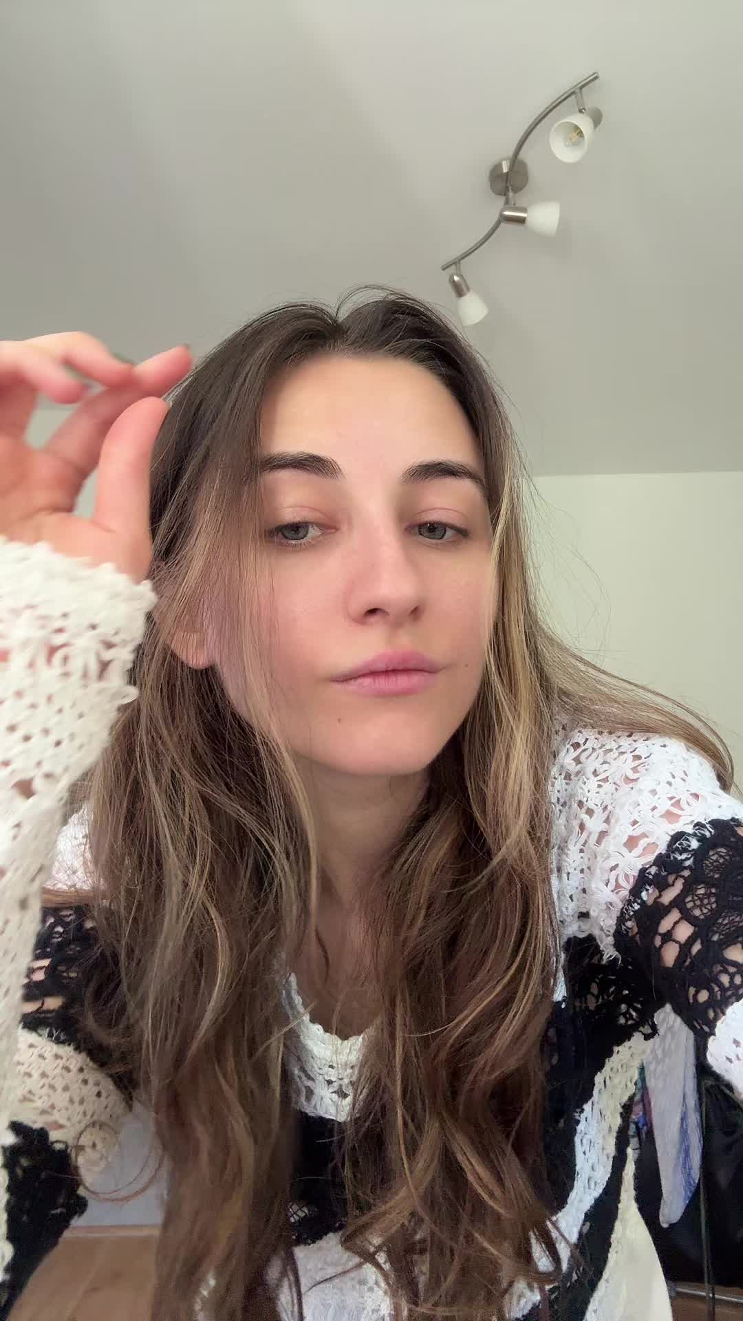@robertaroata