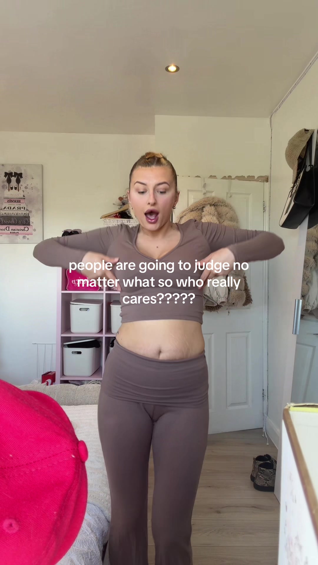 @baddie.with.a.belly
