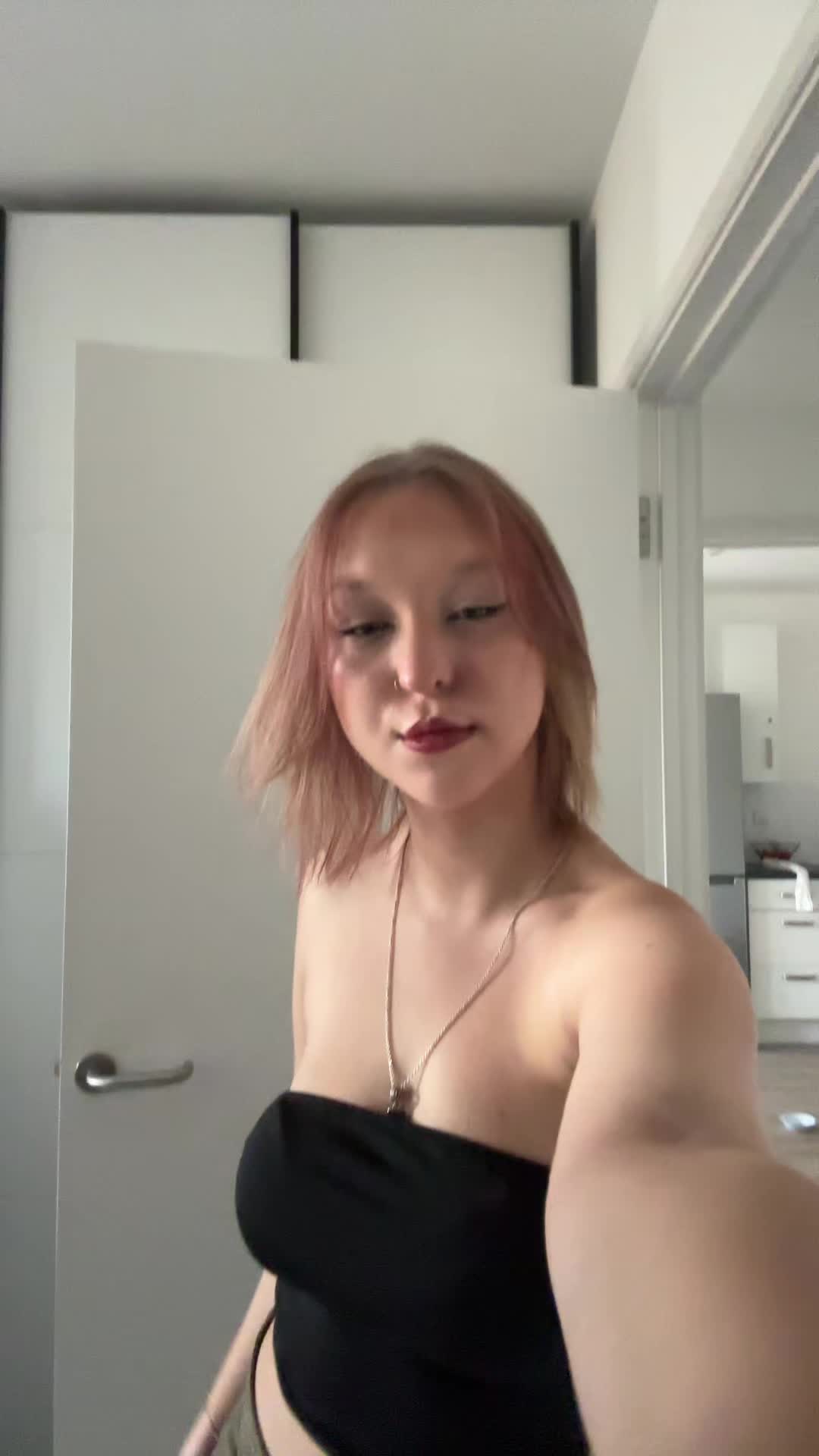 @juls_love