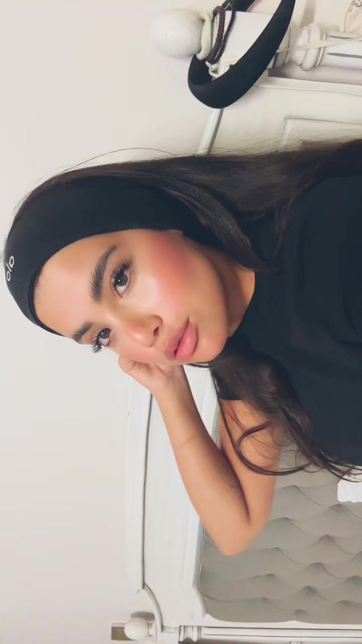 @Vianaaa