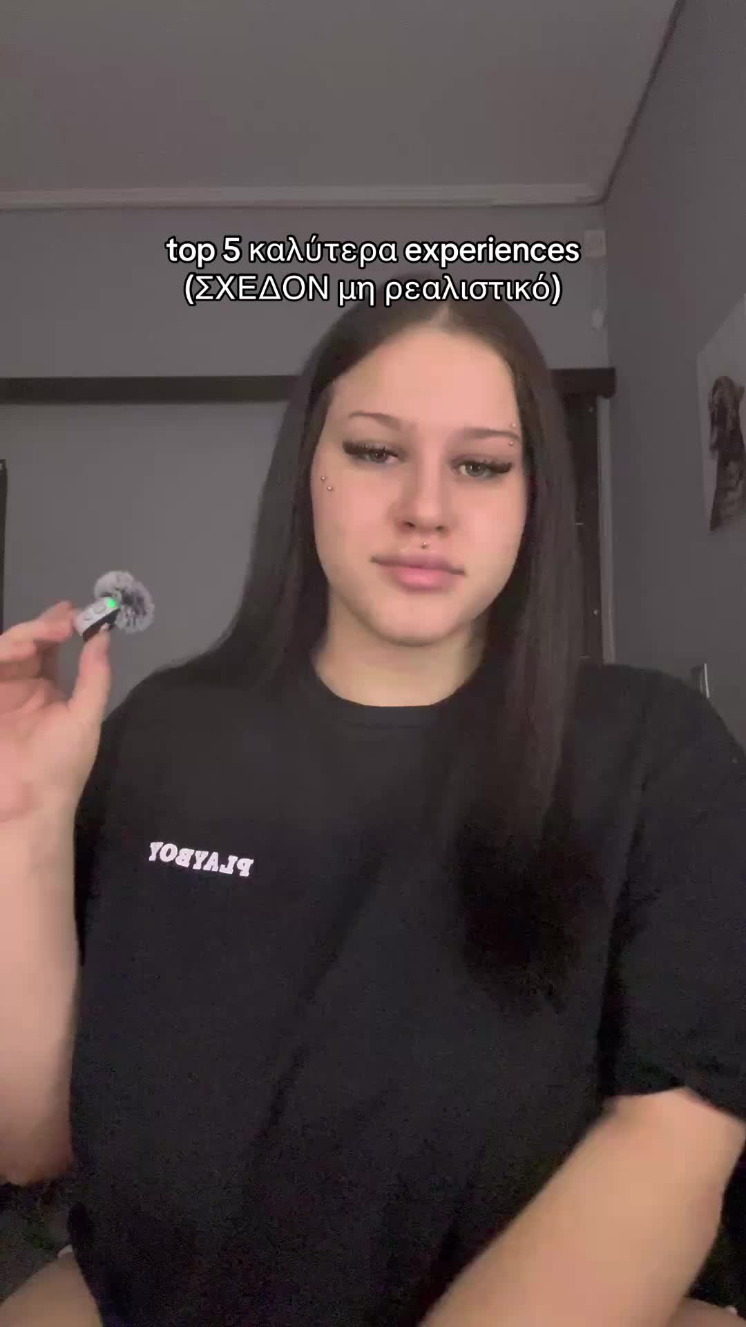 @👤