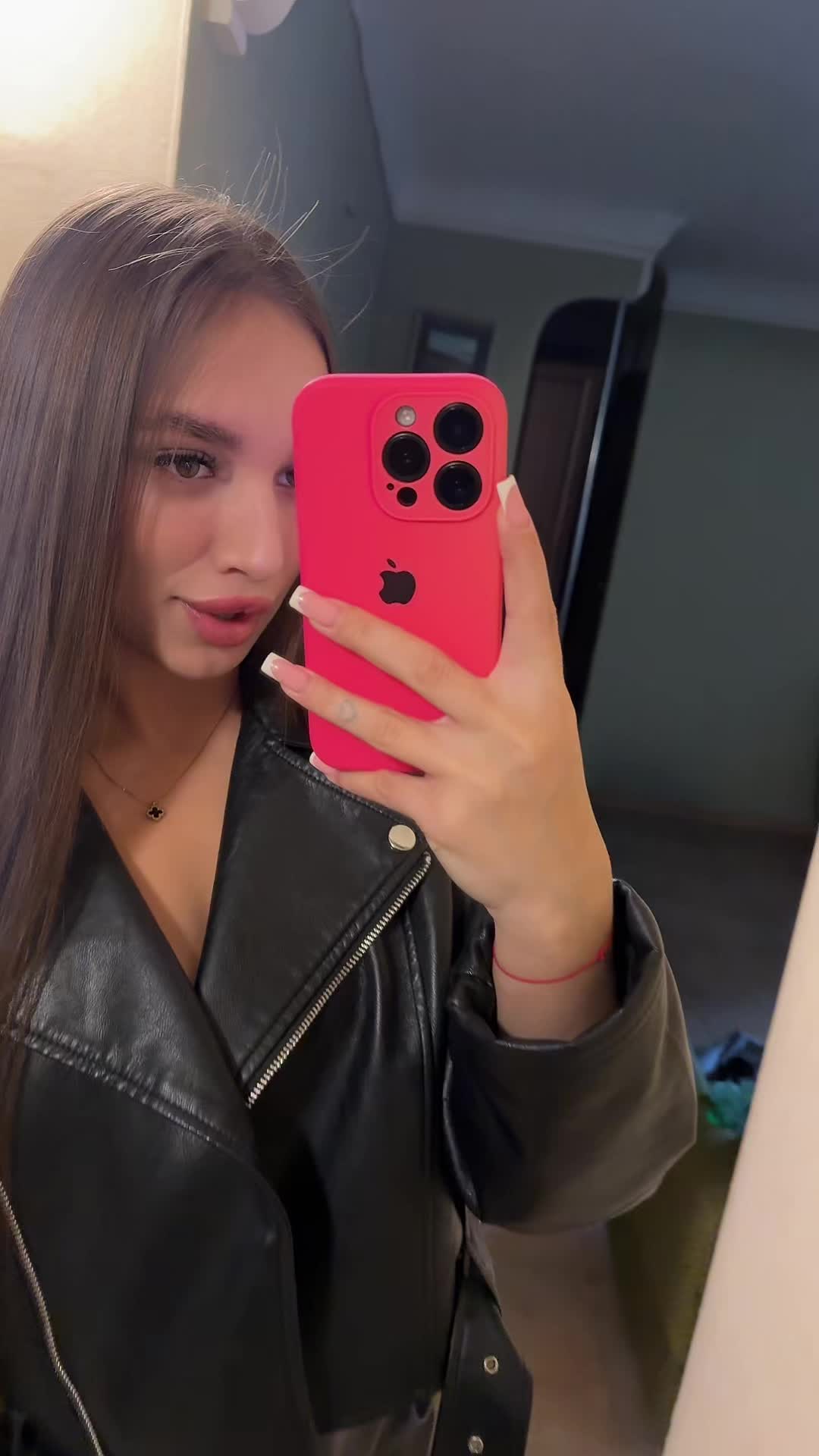 @SlyVixen