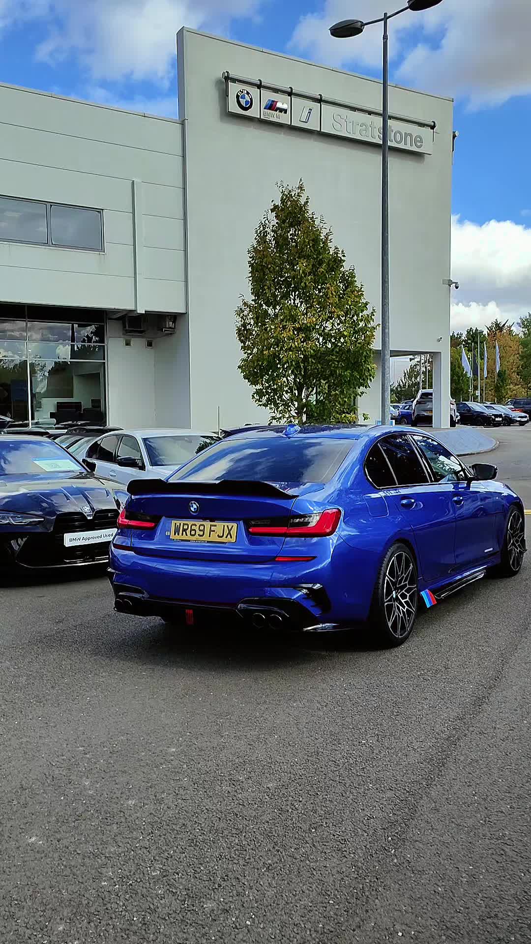 @r8motorgroup