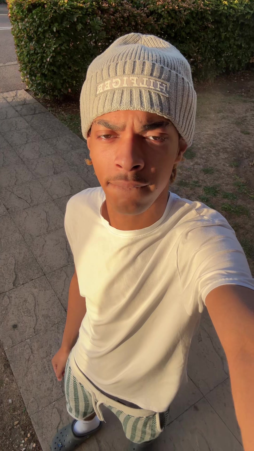 @Kz