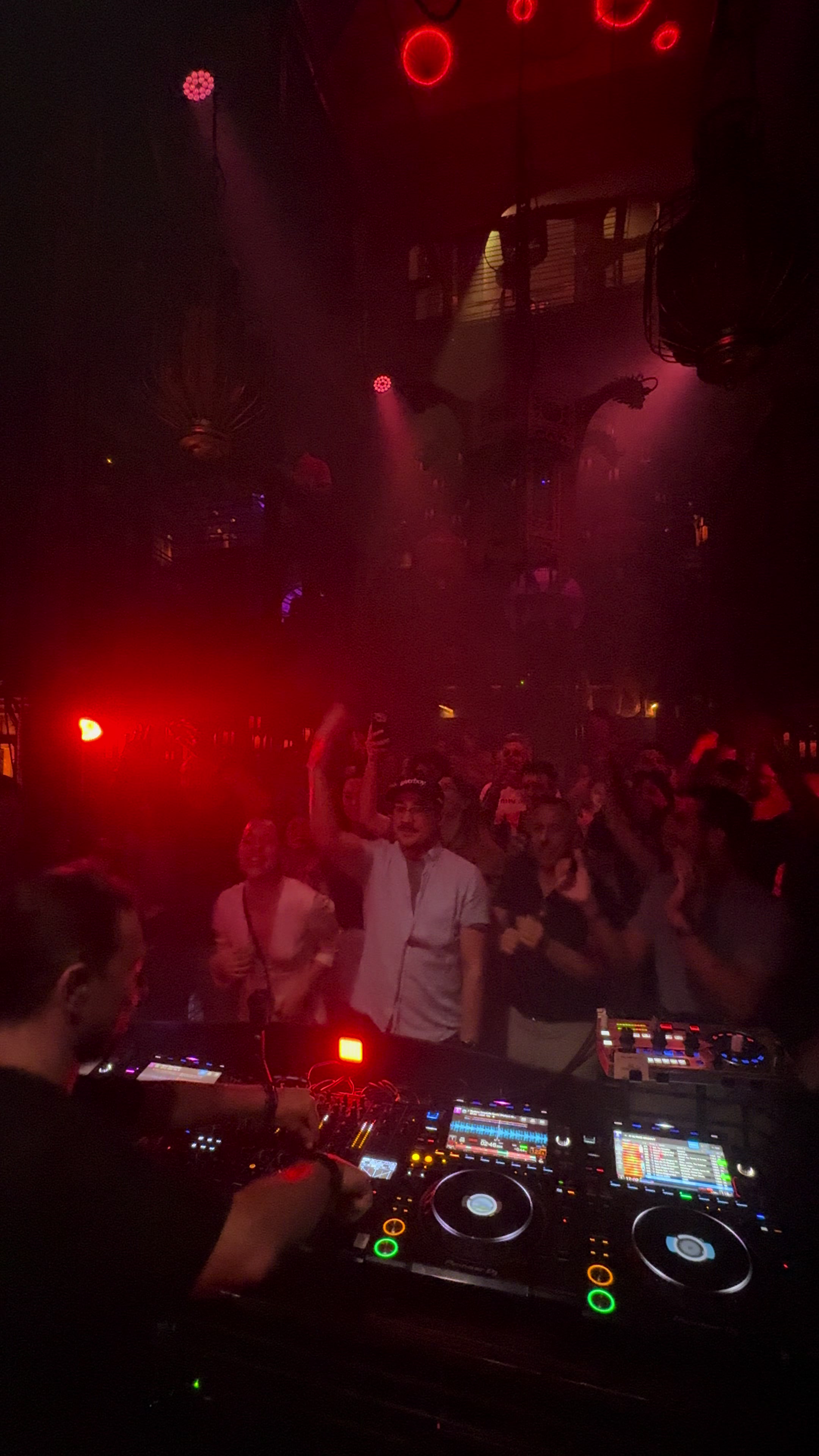 @Raw Main